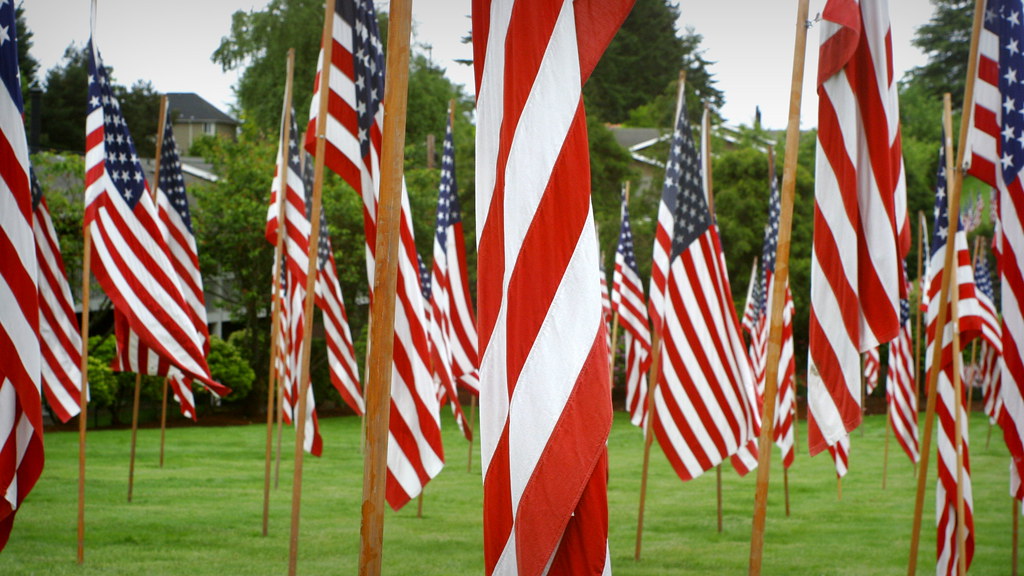 Memorial Day 2013 Sunset Memorial Park, Bellevue WA KurtClark Flickr