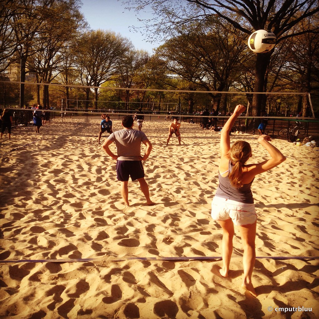 Volleyball / Central Park cmputrbluu Flickr