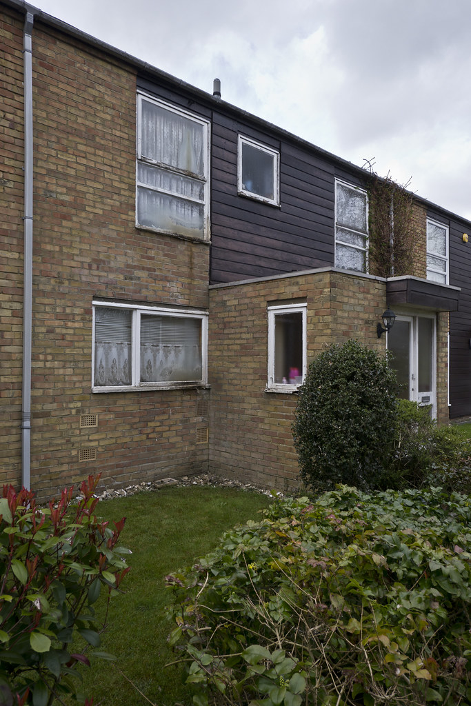 _1040895dev new ash green village, kent total neglect … Flickr