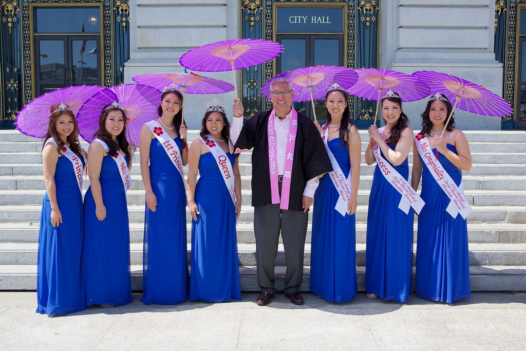 Allen Okamoto and 61st Cherry Blossom Festival Court 201… Flickr