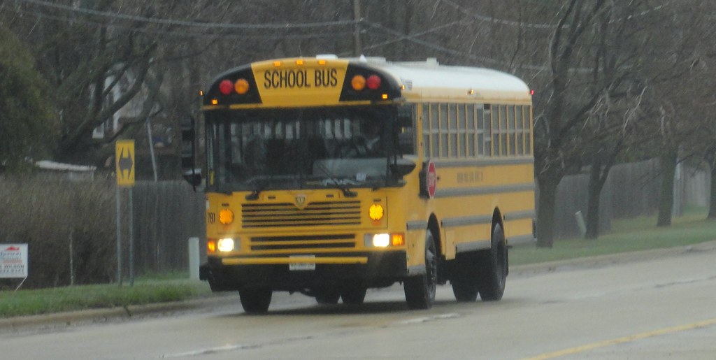 Rockford Public Schools IC FE School Bus PublicServiceEquipmentFan
