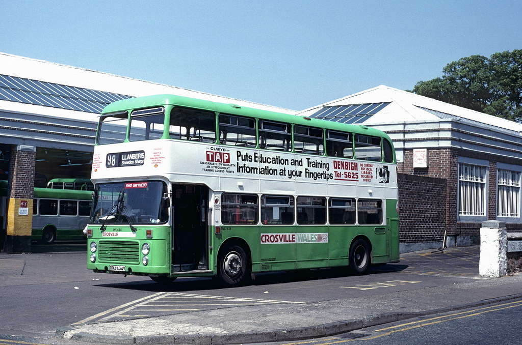 DVL 434 Outside Caernarfon depot On 200689 Crosville Wal… Flickr