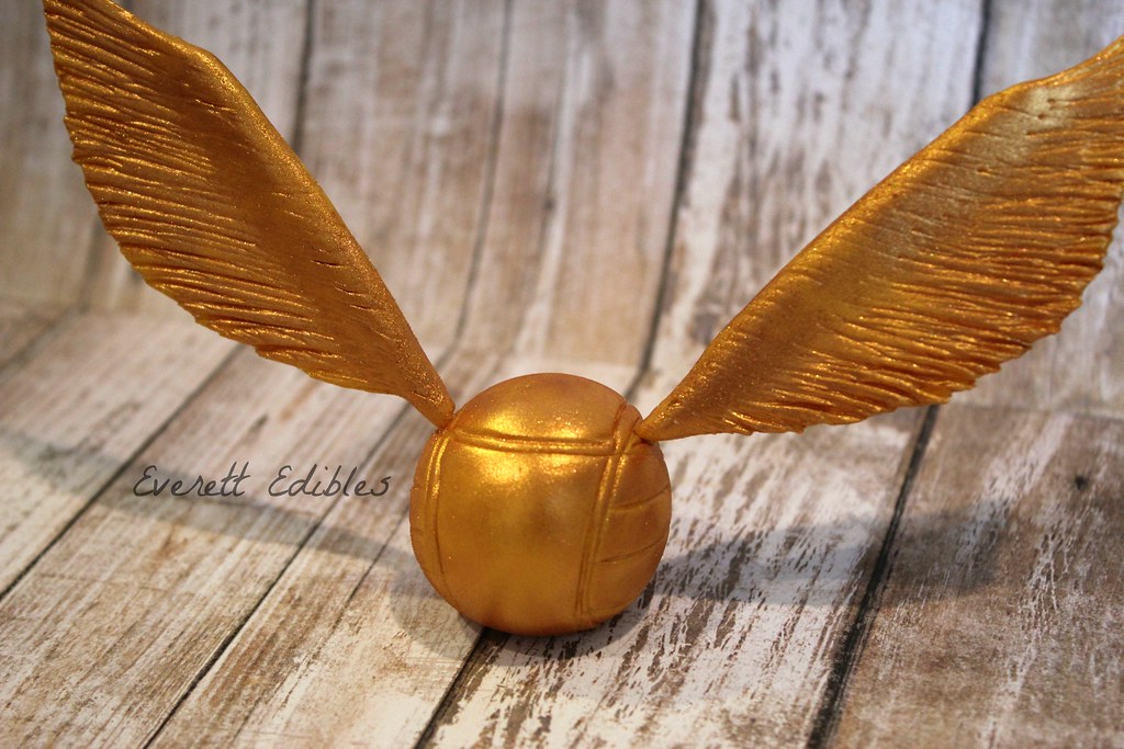 Harry Potter Fondant Cake Topper Cake Decoration Golden Snitch Sorting