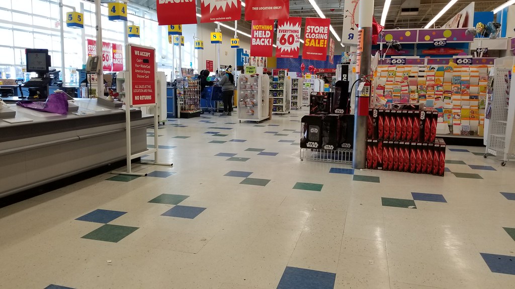 Toys R Us RT 541 Cadillac Rd, Burlington, NJ 5 Mike Kalasnik Flickr