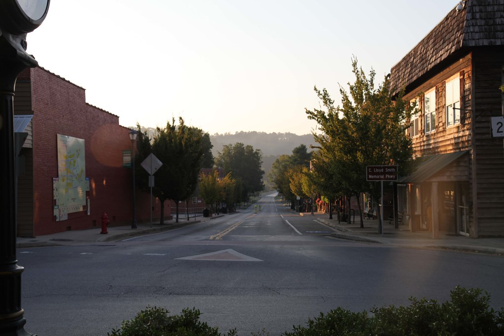 IMG_0308 The small town of Ellijay Located in the… Flickr