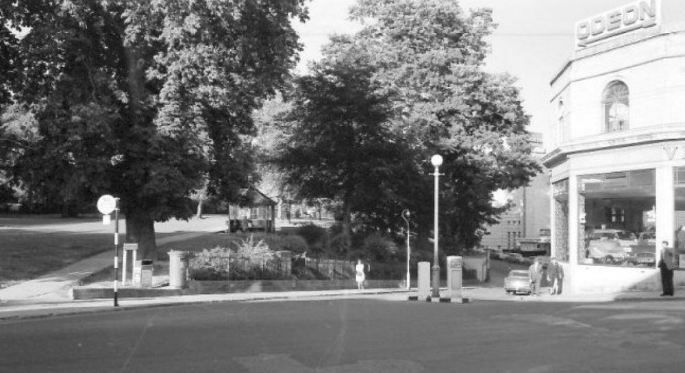 1965c Princes Street, Yeovil When you see the tranquil B… Flickr