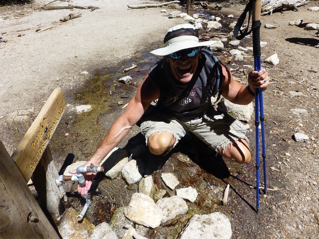 Wellman Divide Round Valley water PSHiker Flickr