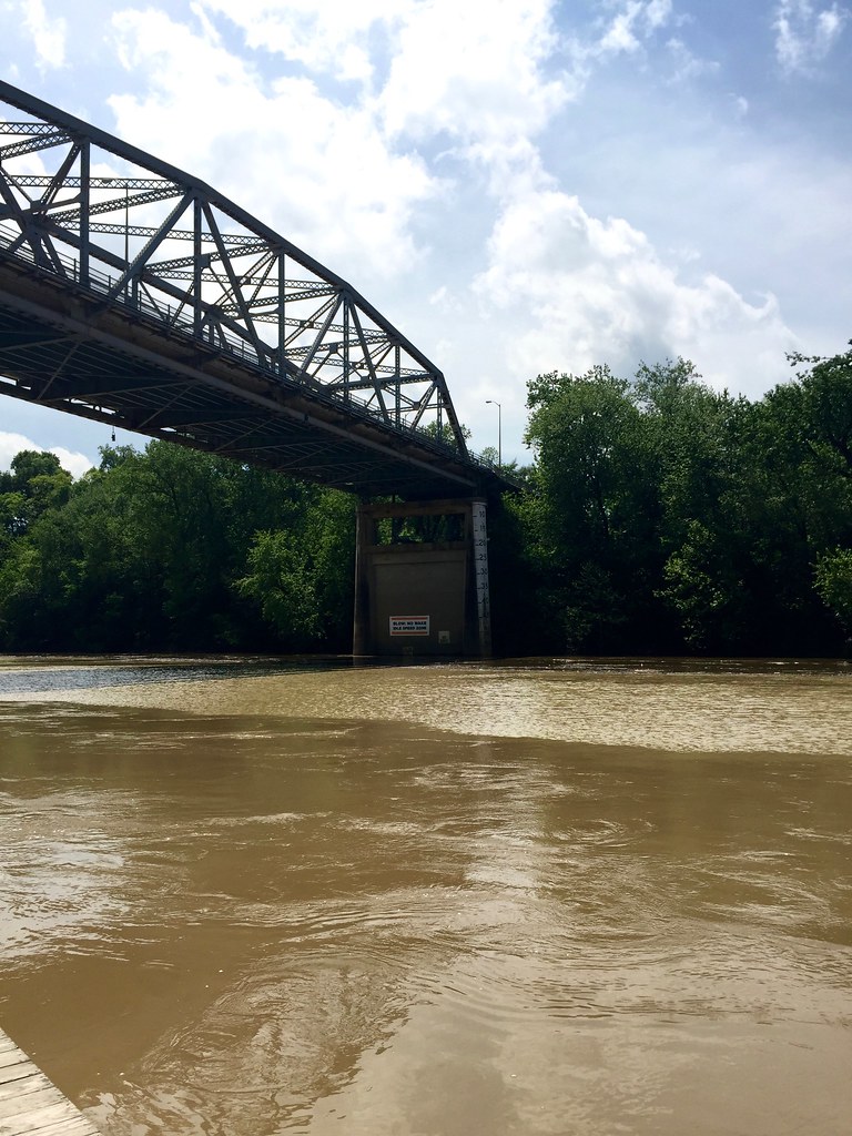 4th Street Bridge, NewportCovington, KY a photo on Flickriver