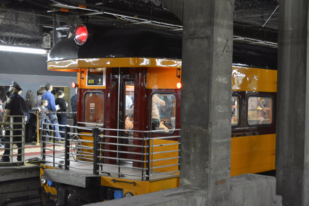 Picture Of Old Luxary Trains That Are Now Privately Owned … Flickr