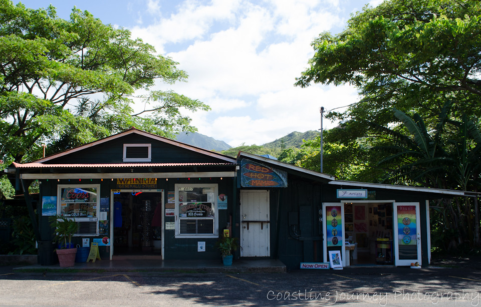 DSC_0464 Hanolei Bay, Kaua'i grocery store. The best part … Flickr