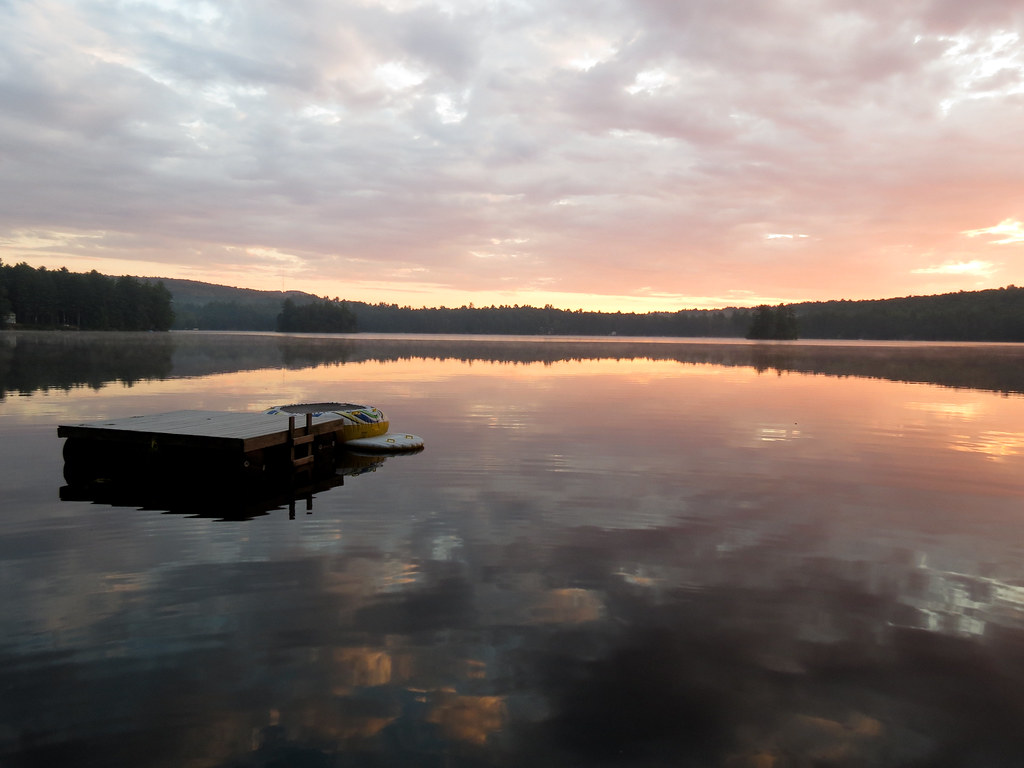 Sunrise at Raymond Pond Bob Travis Flickr