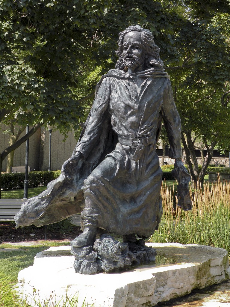 Father Jacques Marquette Statue Marquette University, Milw… Flickr