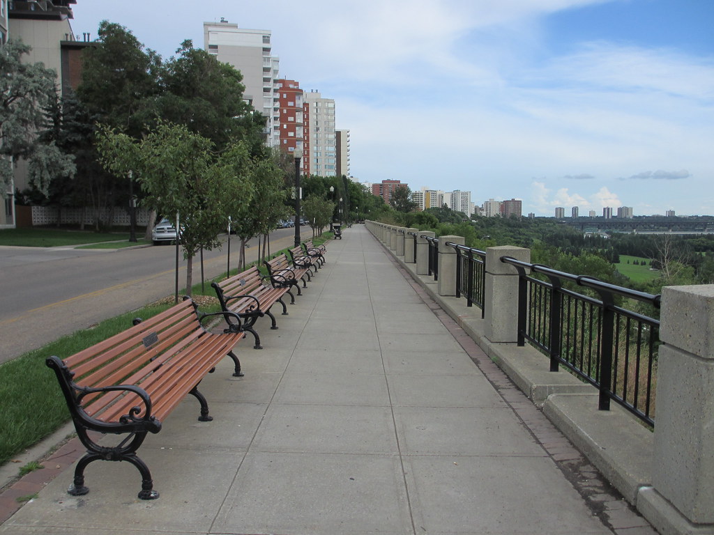 Victoria Promenade Mack Male Flickr