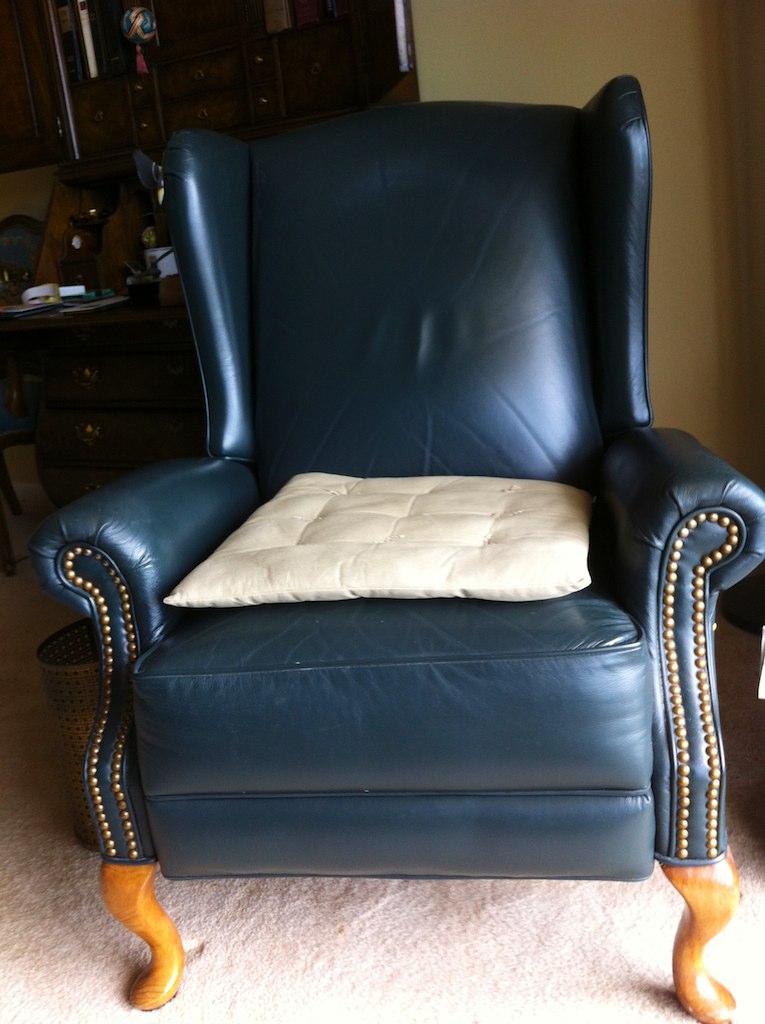 Green recliner Green wingback recliner Joe Inscoe Flickr