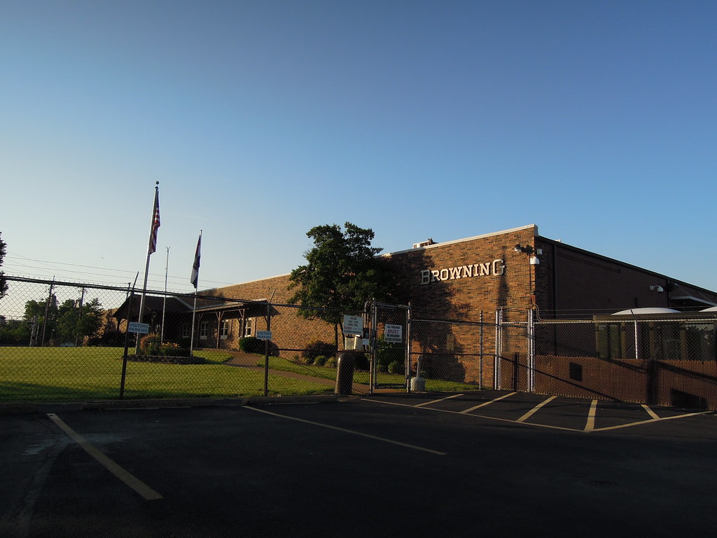 Browning Firearms Facility on Tenbrook Road in Arnold, MO_… Flickr