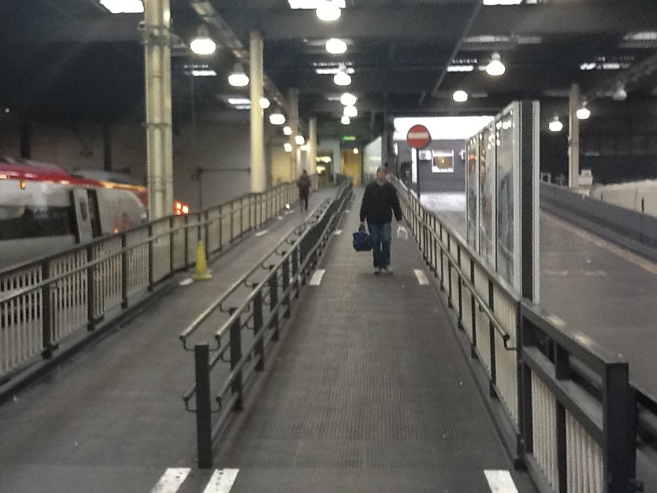 London Euston ramp up from platform 16 Shaky iPad Luxury Train