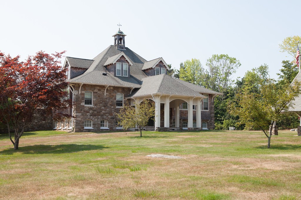 Petersham Center School The current elementary school was … Flickr