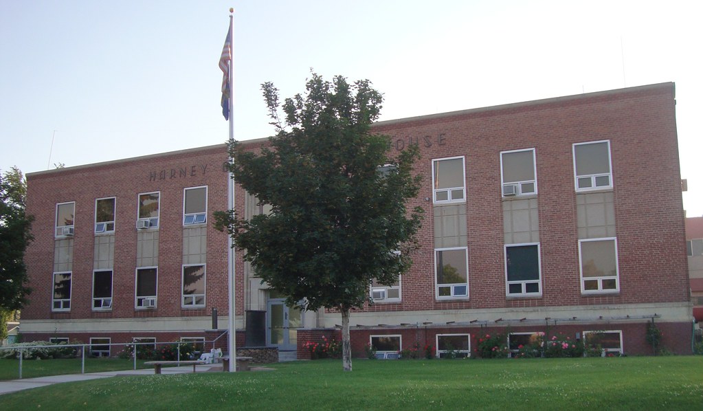 Harney County Courthouse (Burns, Oregon) The 1942 Harney C… Flickr