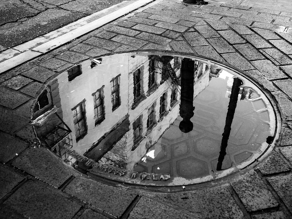 reflections in black and white Taken in New Orleans, LA. Flickr