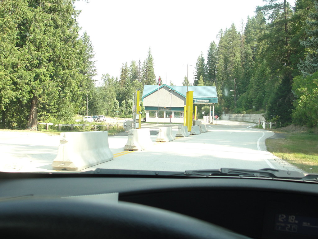 Nelway Border Crossing Made good time...1hr 40min from Spo… Flickr