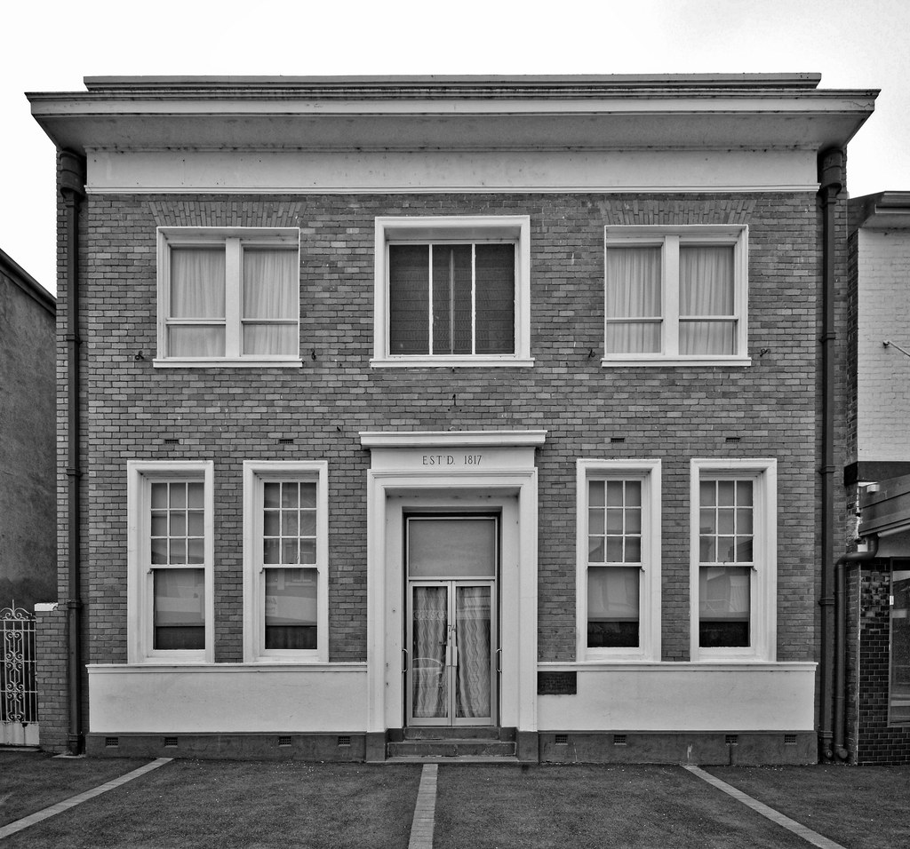 St Arnaud Looks very much like a bank building to me, and … Flickr