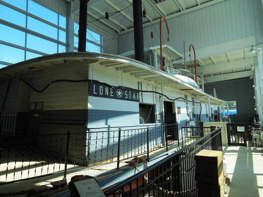 Buffalo Bill Museum, LeClaire, Iowa Lone Star steamboat, t… Flickr