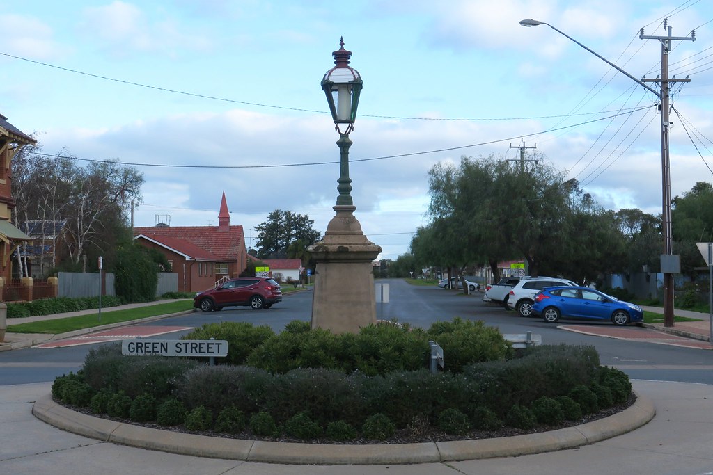Lockhart, NSW 2016 09 Brief late afternoon visit to Lockha… Flickr