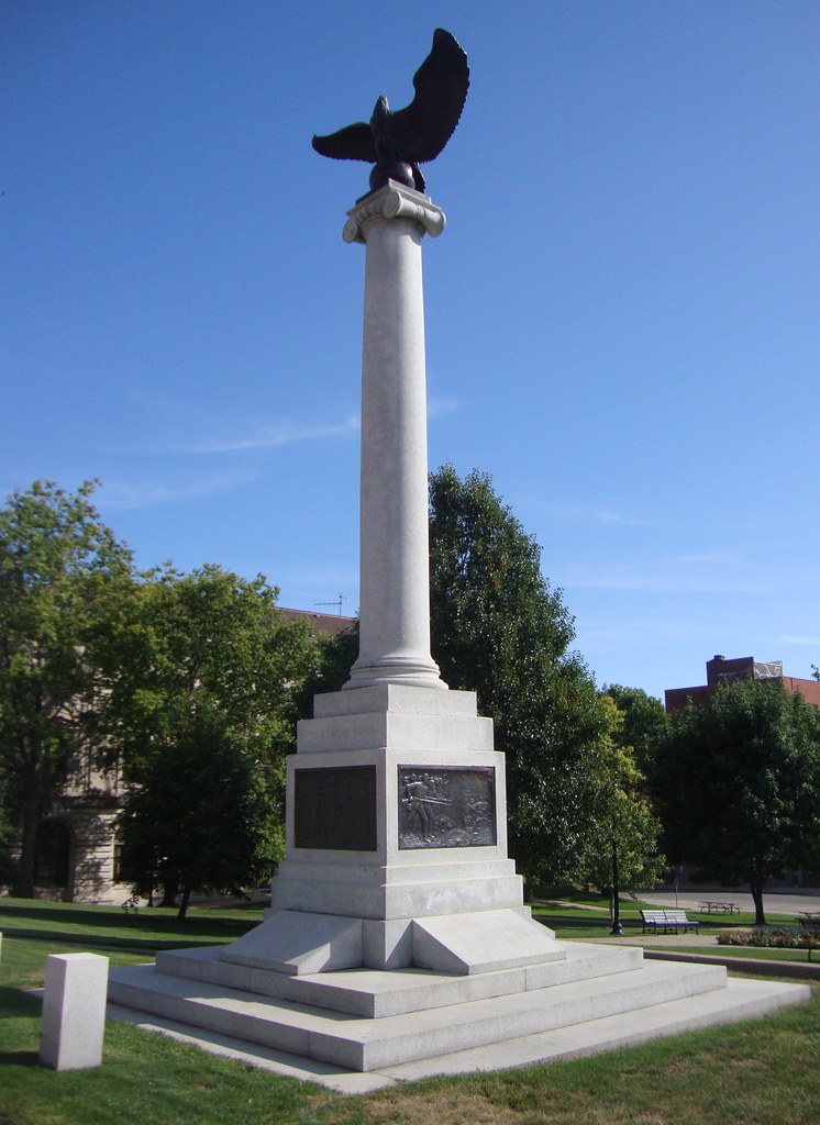 Wapello County Civil War Monument (Ottumwa, Iowa) Located … Flickr