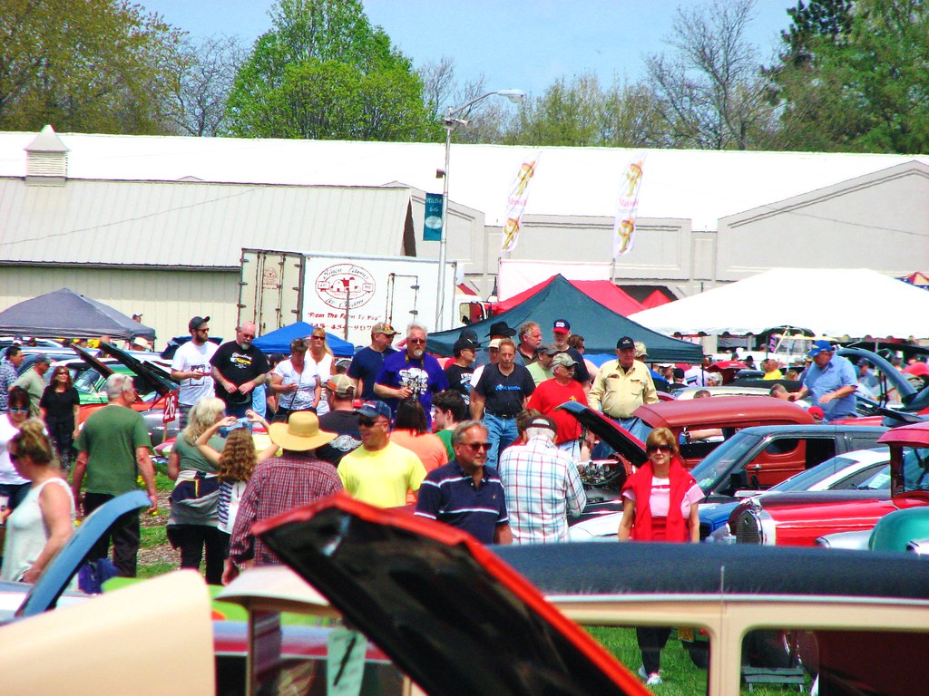 FUN AT THE CAR SHOW The 2018 Rhinebeck NY car show. RICHIE W Flickr