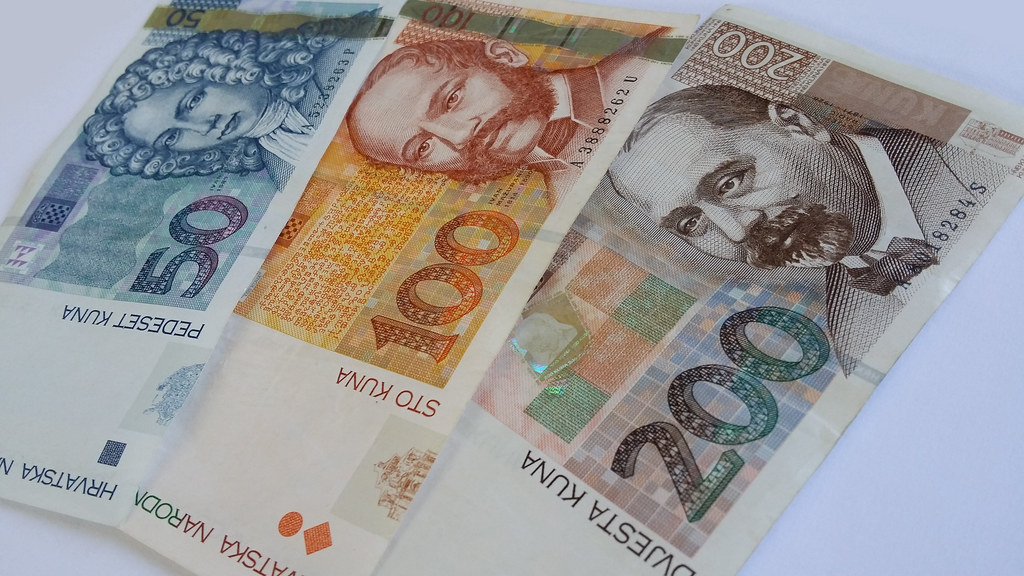 Croatian Kuna 50, 100 & 200 Kuna Croatian Kuna Banknotes… Flickr