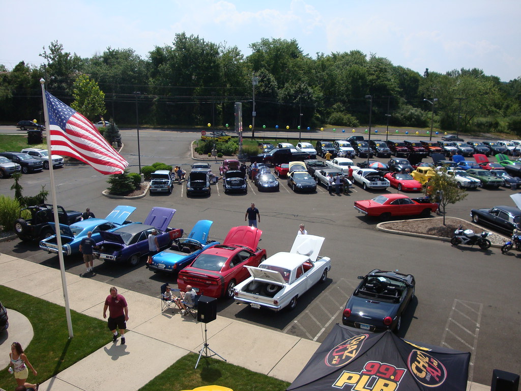2012 First Annual AJ Car Show Jeep Dealer Branford, CT