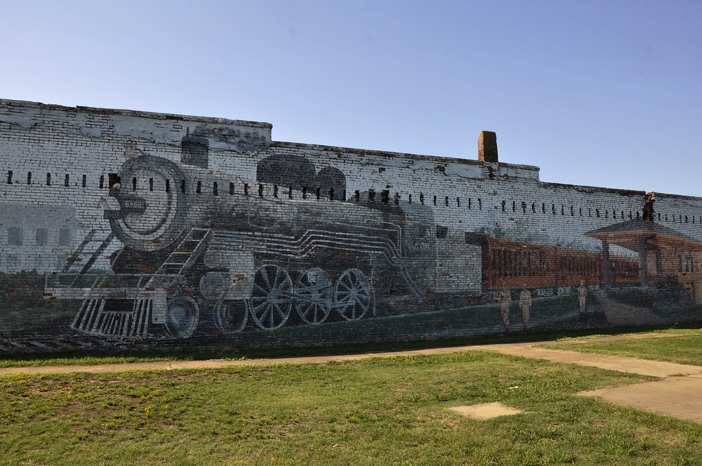 Earle, Arkansas (2 pics) This mural depicting the steam er… Flickr