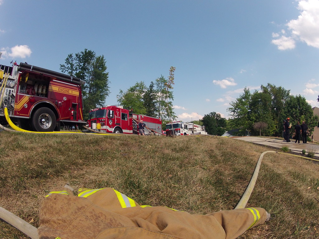 7112012 Working house fire on Kimberly Court in Heath,Oh… Flickr