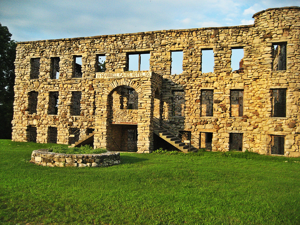 Hotel Hell Located in Maribel, WI and more commonly known … Flickr