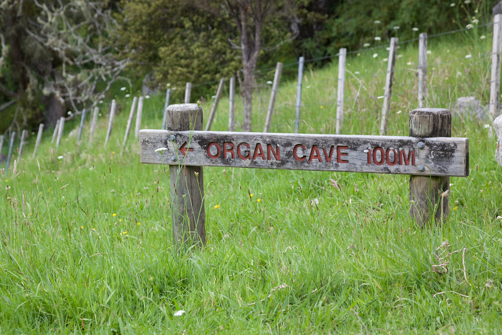 Organ Cave, 100m russellstreet Flickr