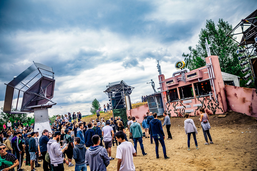 Leon Vynehall Melt! Festival 2016 Ferropolis, Germany … Flickr