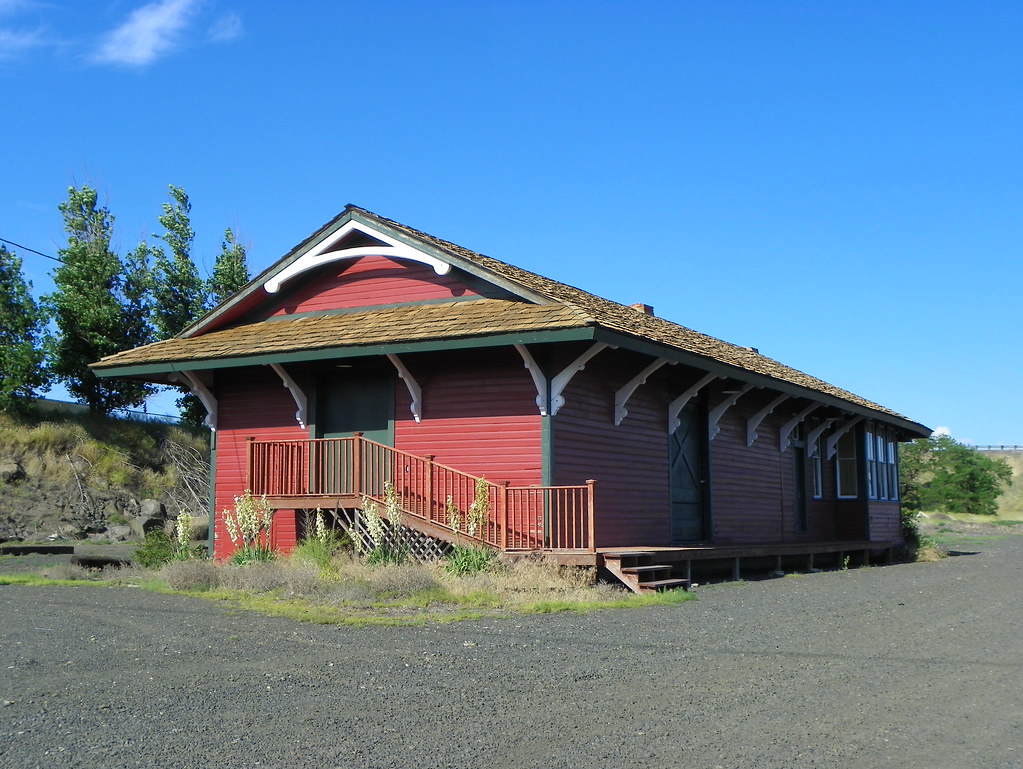 Old Sprague Railroad Depot a photo on Flickriver