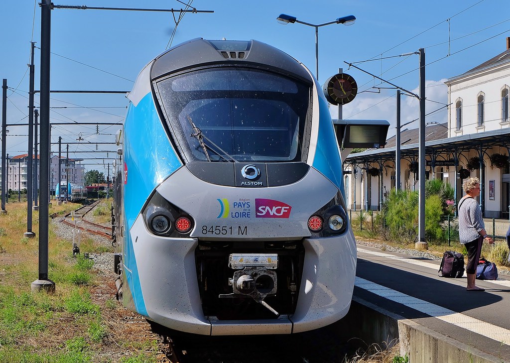 Les Sables d'Olonne, La gare SNCF thierry llansades Flickr