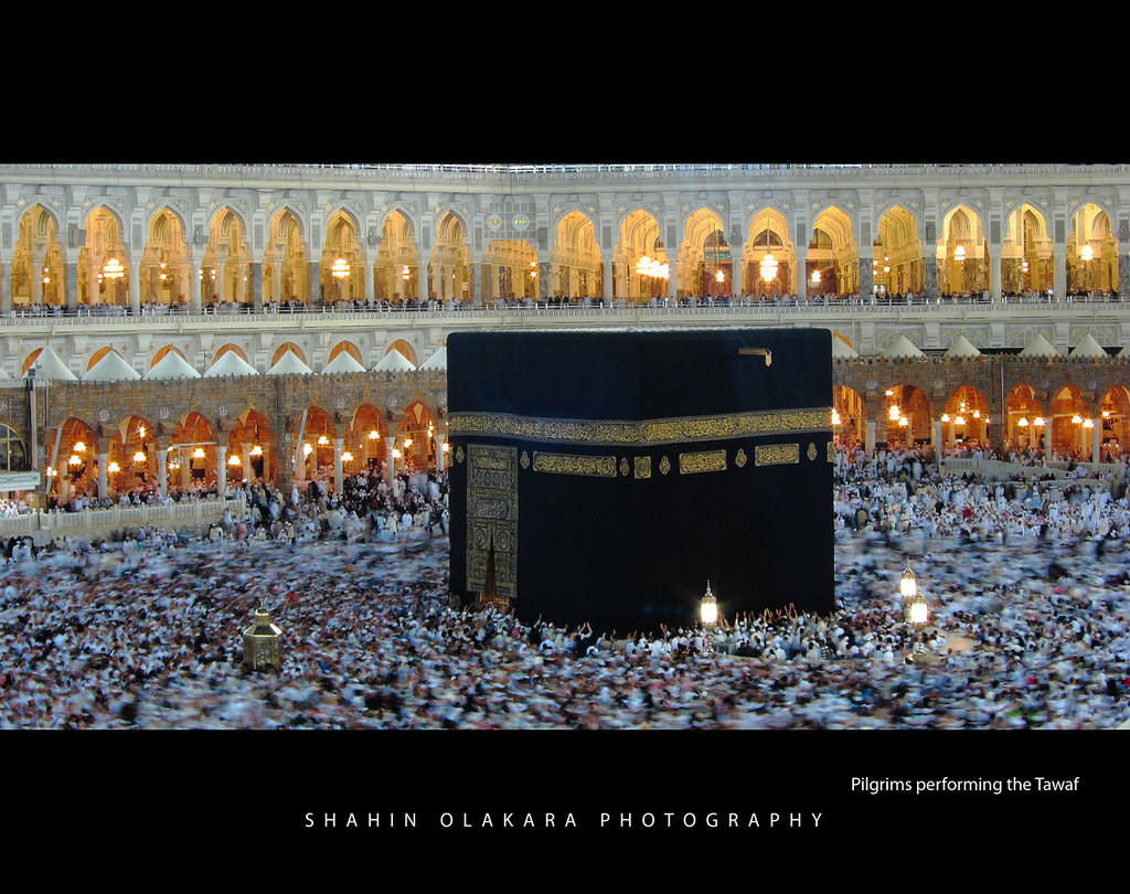 Masjid Al Haram, Mecca circling the Kaaba seven times in a… Flickr