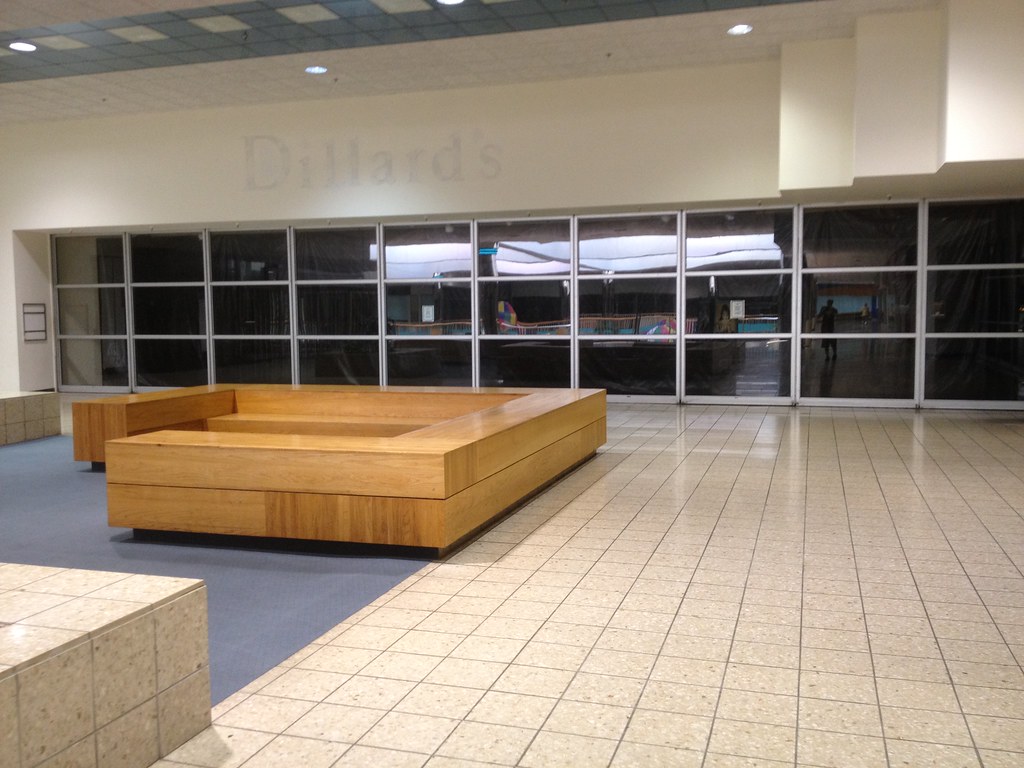 Dillards Metro North Mall Mike Kalasnik Flickr