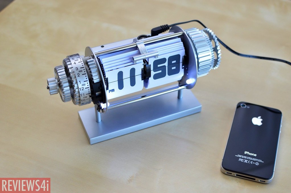 Bomba Alarm Flip Clock Full review at Flickr