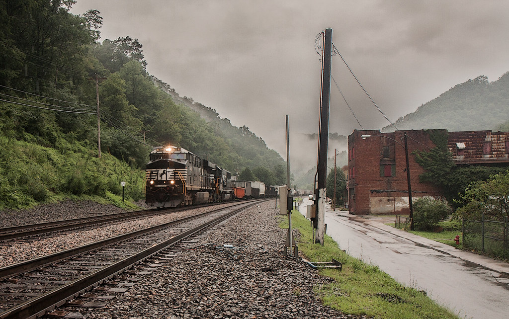 Iaeger, WV Fred Wolfe Flickr