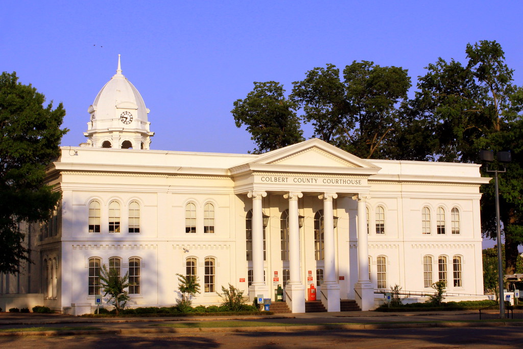 Colbert County Courthouse 1974 Entrance & Clock Tower Tu… Flickr