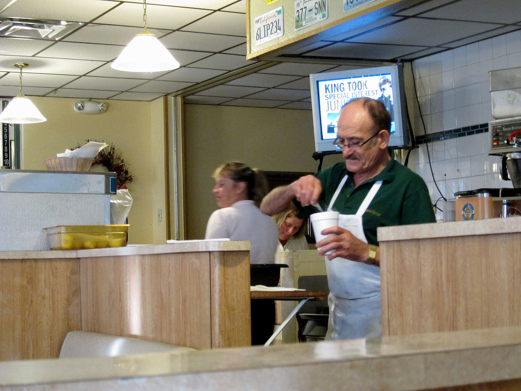Pine Cone Restaurant, Brooklyn Iowa 92012 14 Restaurant … Flickr