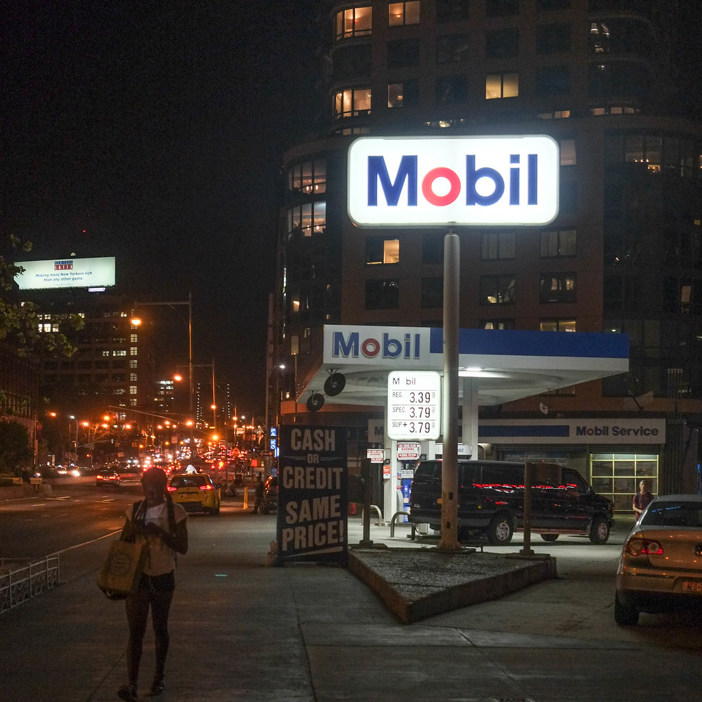 Cash or Credit Same Price! Mobil Gas Station Paul Sableman Flickr