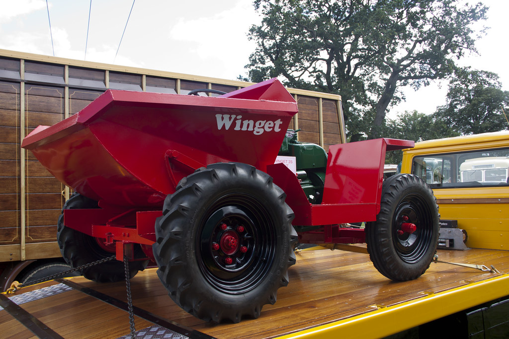 Onslow Park Shrewsbury 2012 Lovely restored Bedford tk, wi… Flickr