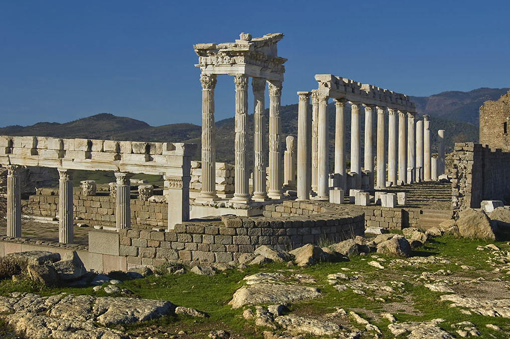 IzmirTurkey Pergamon or Pergamum, was an ancient Greek ci… Flickr