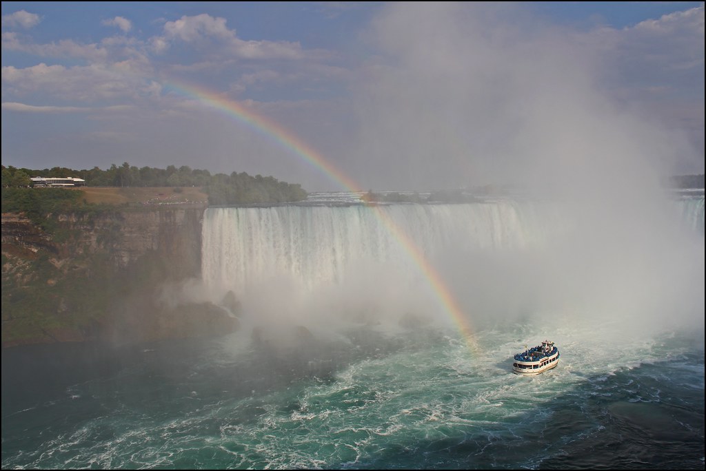 Holiday Photos Niagara Falls Niagara Falls (Cayuga Gahna… Flickr