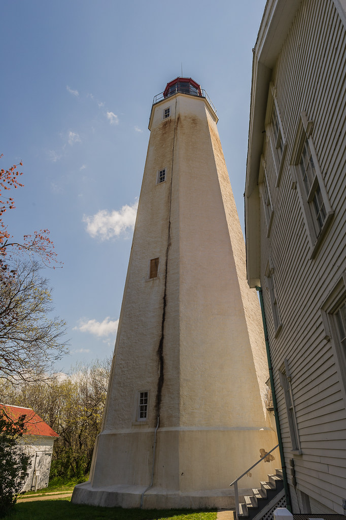 Fort Hancock, New Jersey Sandy Hook Lighthouse. Flickr