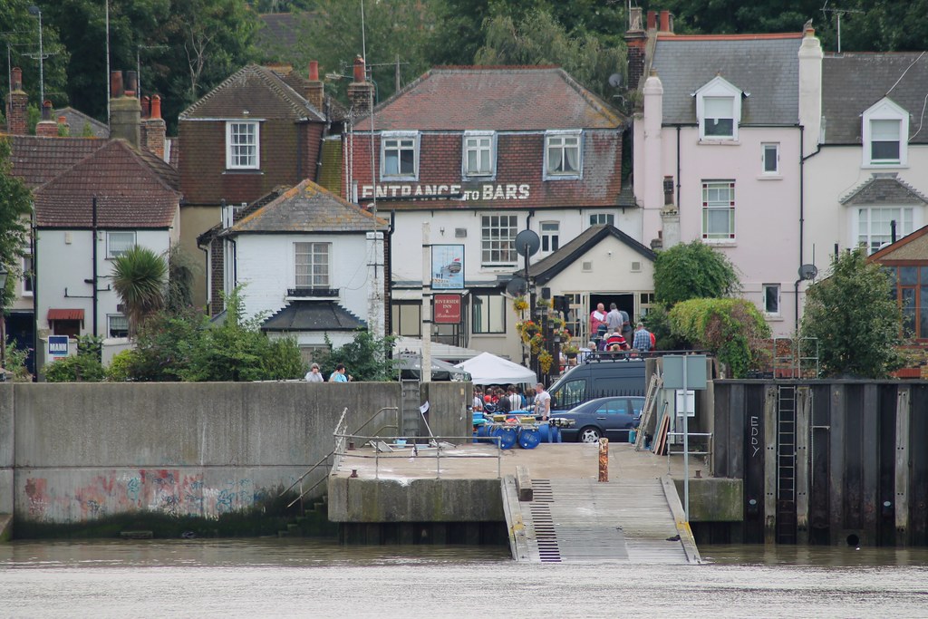 Kent Greenhithe THE PIER HOTEL a photo on Flickriver